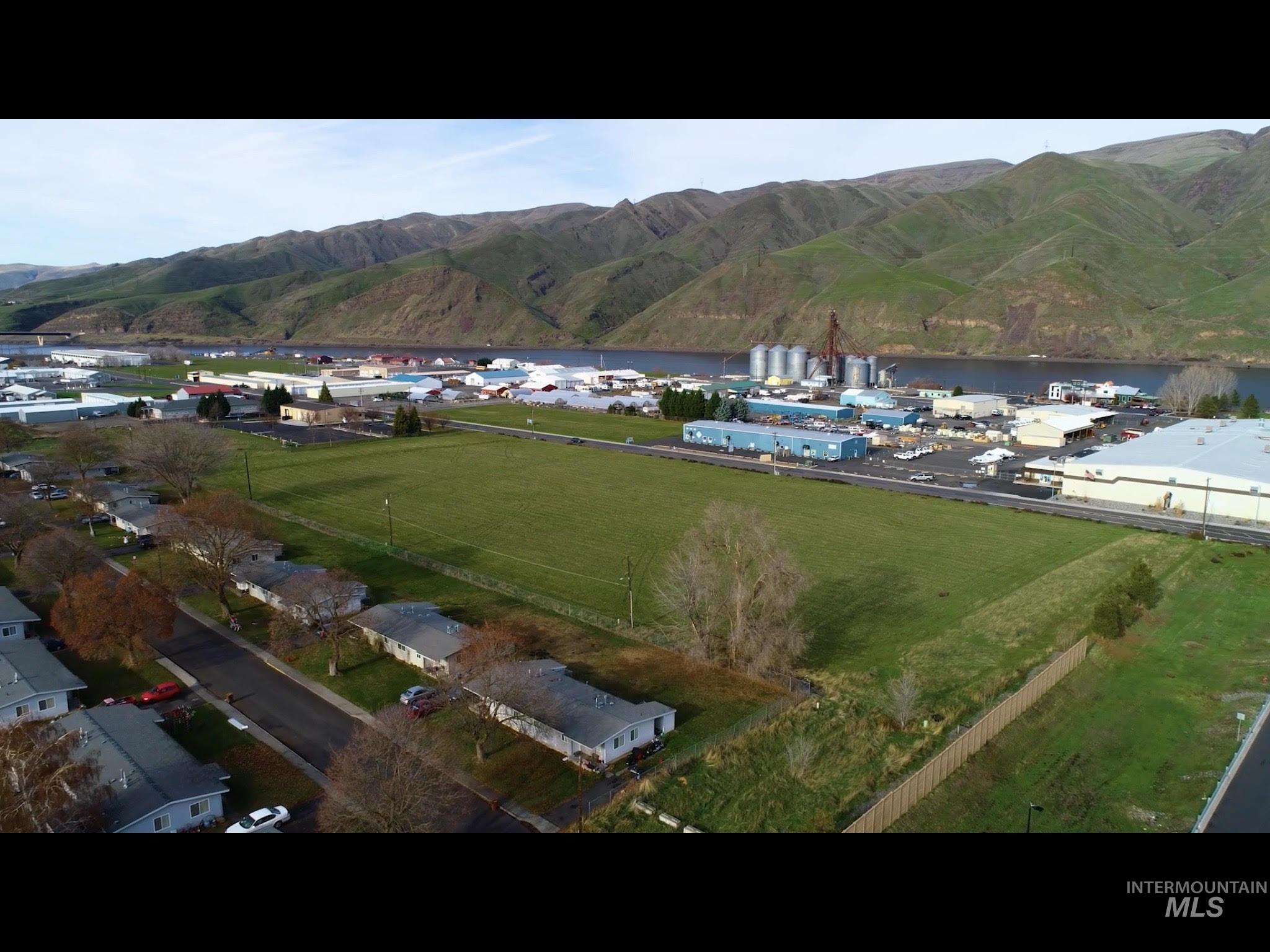 Clarkston WA Real Estate