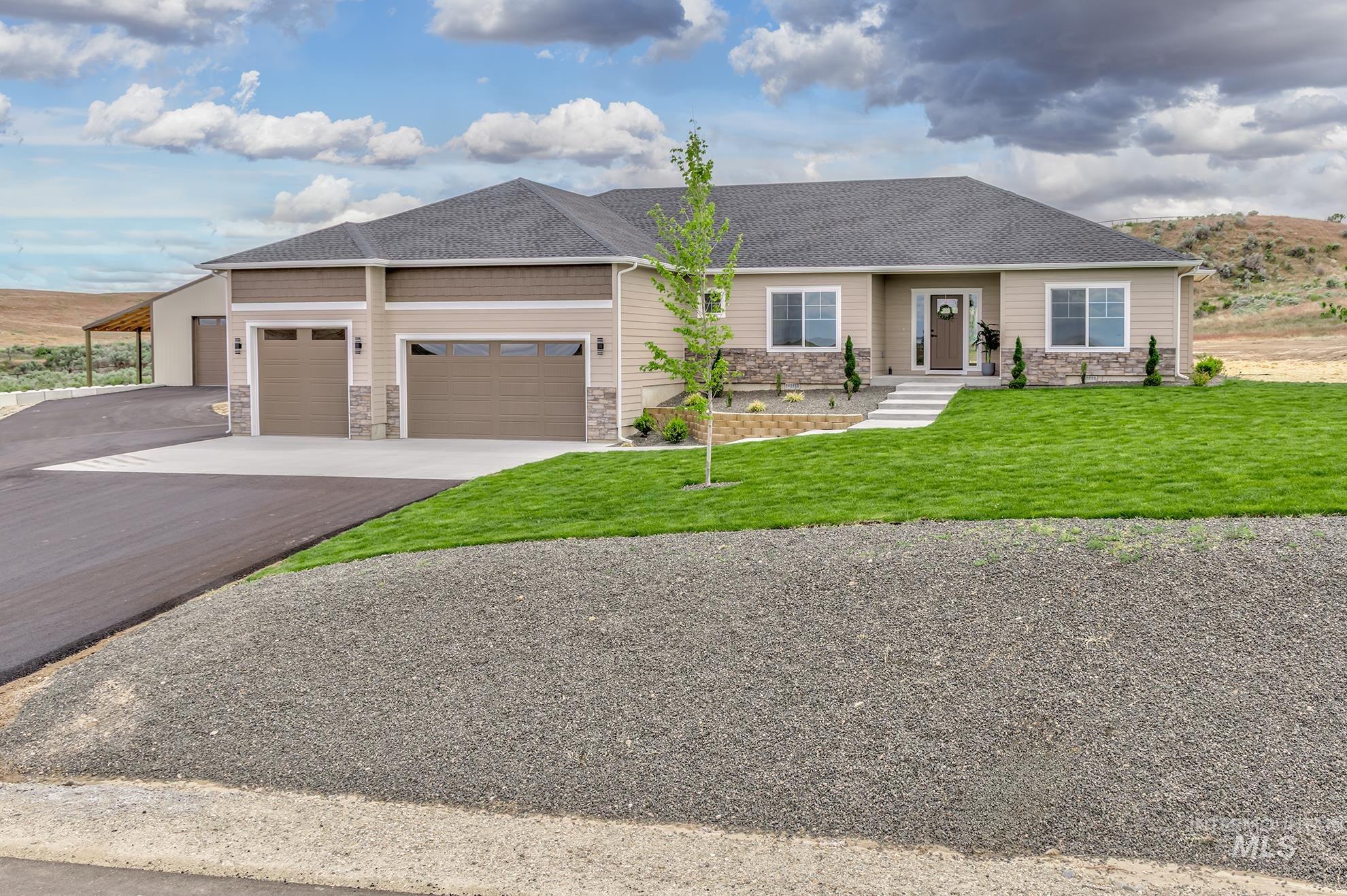 New Plymouth ID Real Estate