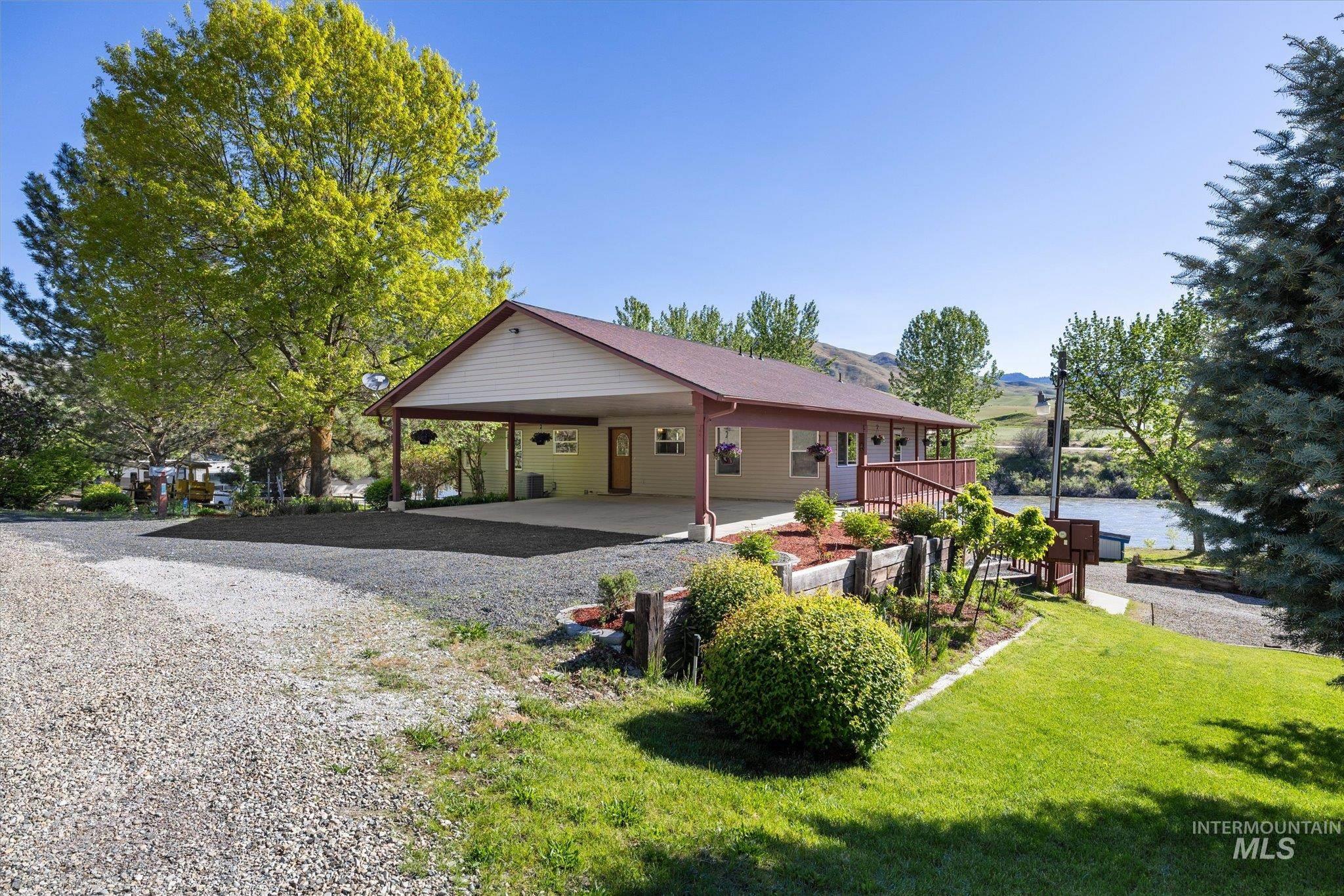Horseshoe Bend ID Real Estate
